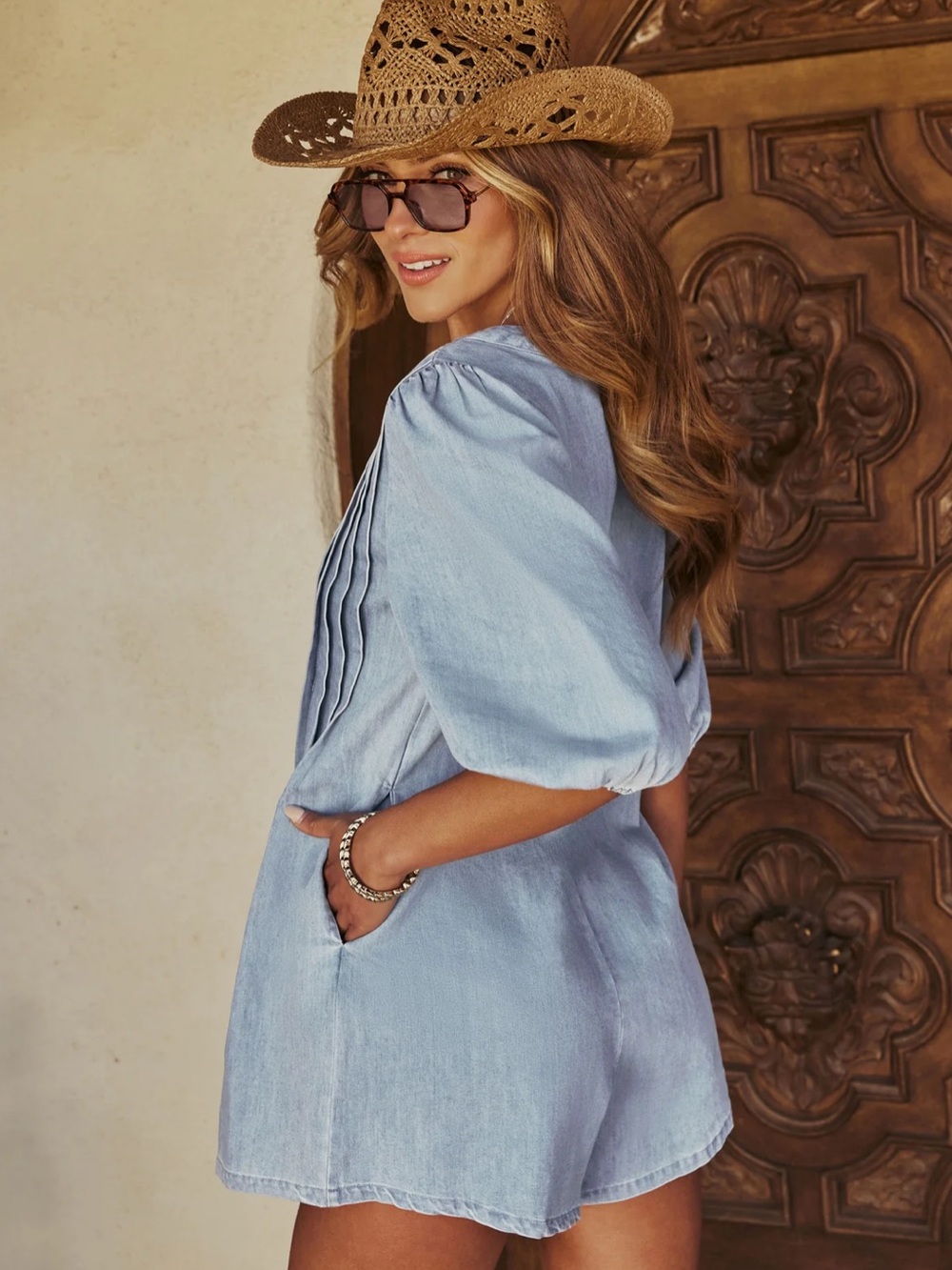 NWOT VICI Terez Front Tie Denim Romper Sz: S - Picture 6 of 11